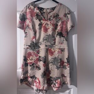 New With Tags Bebe Sheer Dream Floral Romper